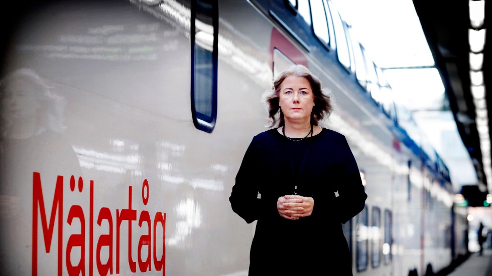 Helena Ekroth, är vd vid Mälardalstrafik. Så här säger hon om Konsumentverkets granskning: "Det är jättebra med granskningar för då kan man felsöka och se om vi har systematiska fel vi gör."