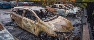 TV: Se förödelsen efter garagebranden