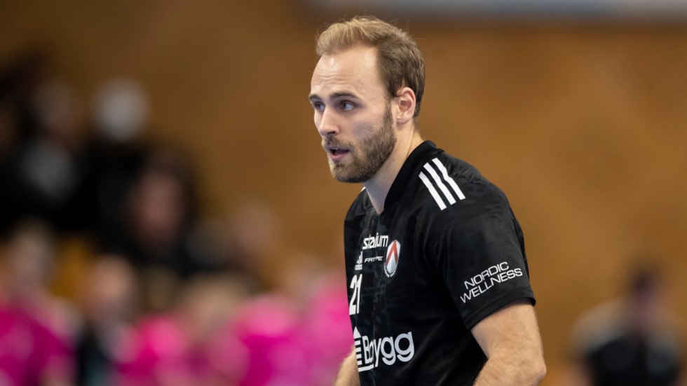 Jesper Alm har blivit en riktig trotjänare i Linköping IBK. Nu är han klar för en nionde säsong i SSL-klubben.