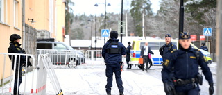 Rättegångsdag 1/Åklagaren: De tre männen blev avrättade av Nätverket