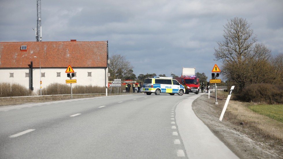 Under söndagen inträffade en trafikolycka utanför brandstationen i Visby.