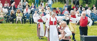 Solsken över hembygdsparken