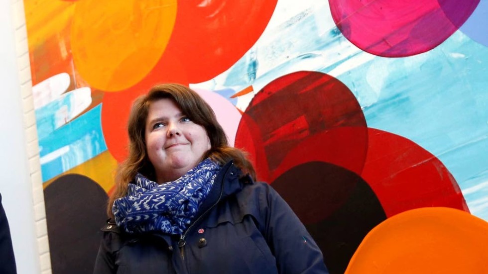 Svarar. Kaisa Karro (S) vill inte diskutera lönesättning. Hon tycker att politikens uppgift är att skapa god arbetsmiljö och goda förutsättningar för vidareutbildning.