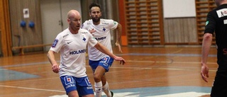 IFK-hjältarna som lirar på Östgötaporten