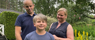 Familjens liv sattes på paus – när Ville, 9, fick sjukdomen