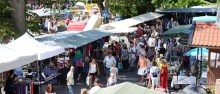 Besökarna flockades på marknaden