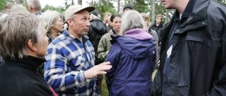 Polisens möte med oroliga demonstranter "Känslomässigt"