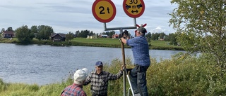 Gemensamma krafter för nya skyltar       