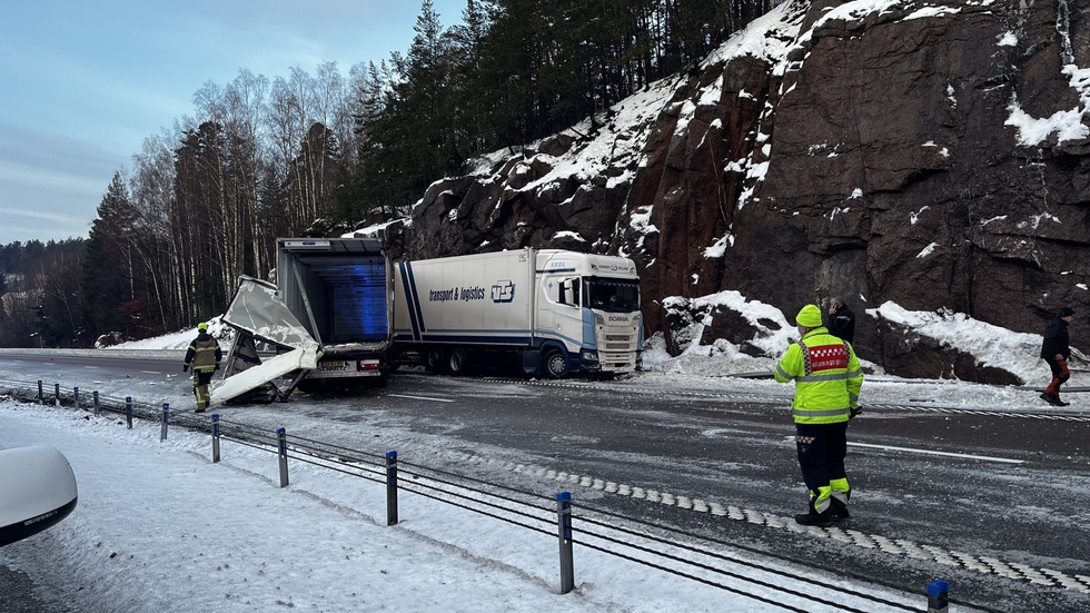 Olycka på E4 på fredagsmorgonen.