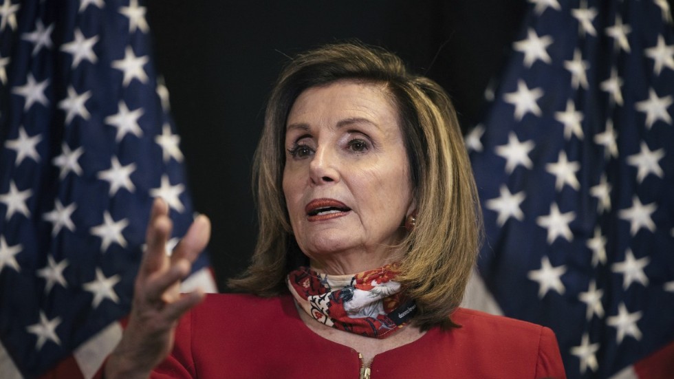 Demokraterna och talmannen Nancy Pelosi behåller makten i representanthuset.