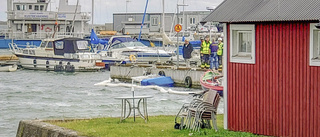 Fritidsbåt sjönk i Slite hamn – läckte ut diesel