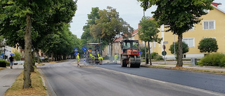 Nya asfalten ska på plats under torsdagen