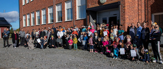 Kampen om skolan går vidare – byagrupp protesterar mot rivning