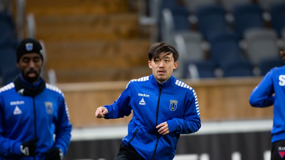 Yukiya Sugita missar gruppspelet av svenska cupen. 
