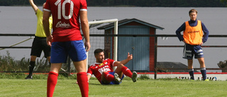 Khaleds hattrick gav Boren första segern