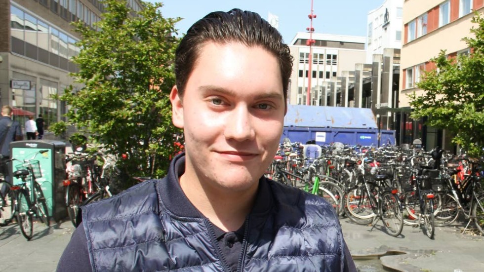 18-årige Nahuel Cammilton från Sävja läser andra året på Ekebygymnasiet.