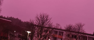 Här är himlen rosa (!) över Eskilstuna