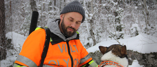 "Blev misshandlad för att han sköt en påkörd varg"