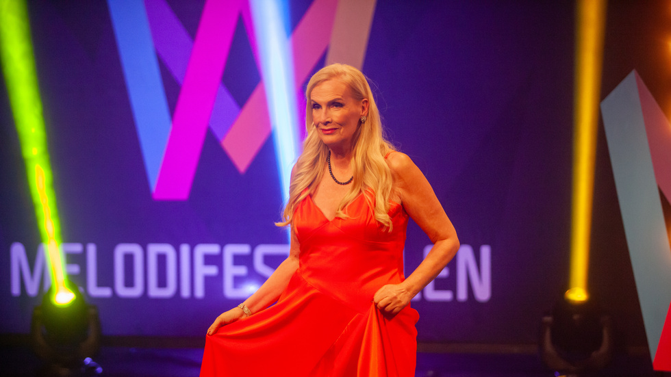 Gunilla Persson på SVT:s presskonferens inför Melodifestivalen 2024. 
