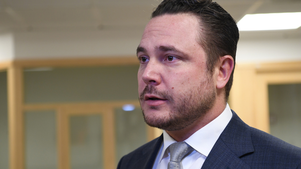 Advokat Peter Dahlqvist har inte kunnat hitta någon bevisning i utredningen som han menar visar på att hans klient ska ha anstiftat vårens skjutning i Umeå.