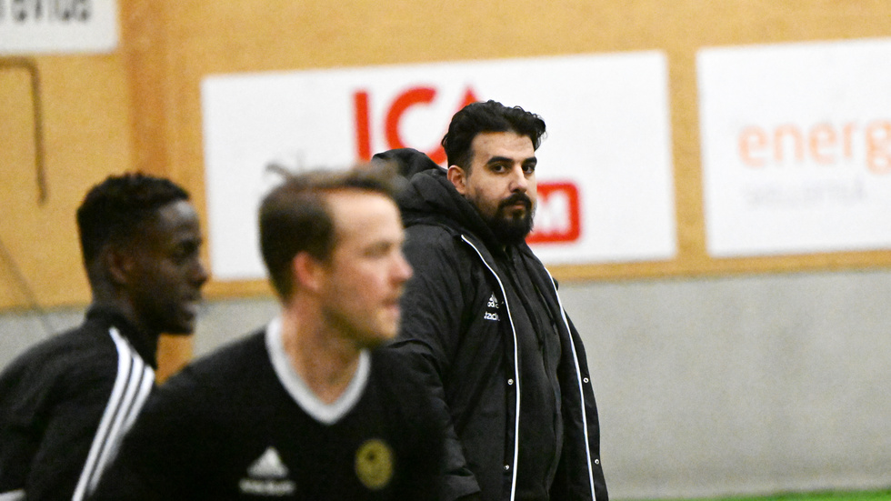 Skellefteå FF och nye huvudtränaren Ali Hussein ställs mot Husseins tidigare lag, Umeå FC, i helgens träningsmatch.