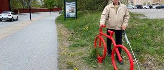 Nyköpings gator – en riskfylld promenad för synskadade: "Man går ut med livet som insats ibland"