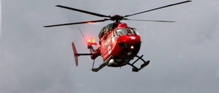 Ambulanser  och helikopter  byter nämnd