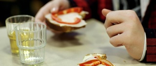 Frukost för alla barn på Parkskolan