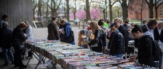 Rosor och bokfynd på litteraturens egen högtid