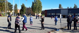 Boule, kubb och pilar på friluftsdagen