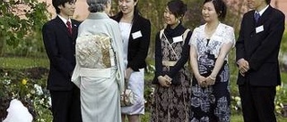 Japanska studenter fick träffa kejsarparet