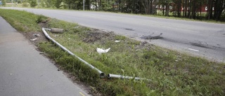 Två till sjukhus efter bilolycka