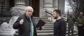 "Alla som känner Boris Johnson älskar honom, men ingen litar på honom"