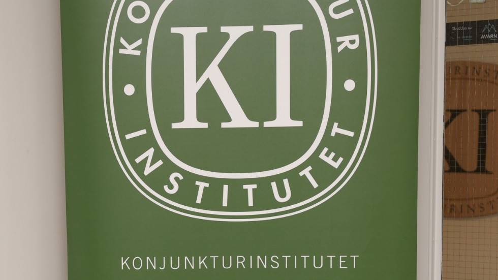 Snudd på rekorddeppiga hushåll i augusti, enligt Konjunkturinstitutets indikator. Arkivbild
