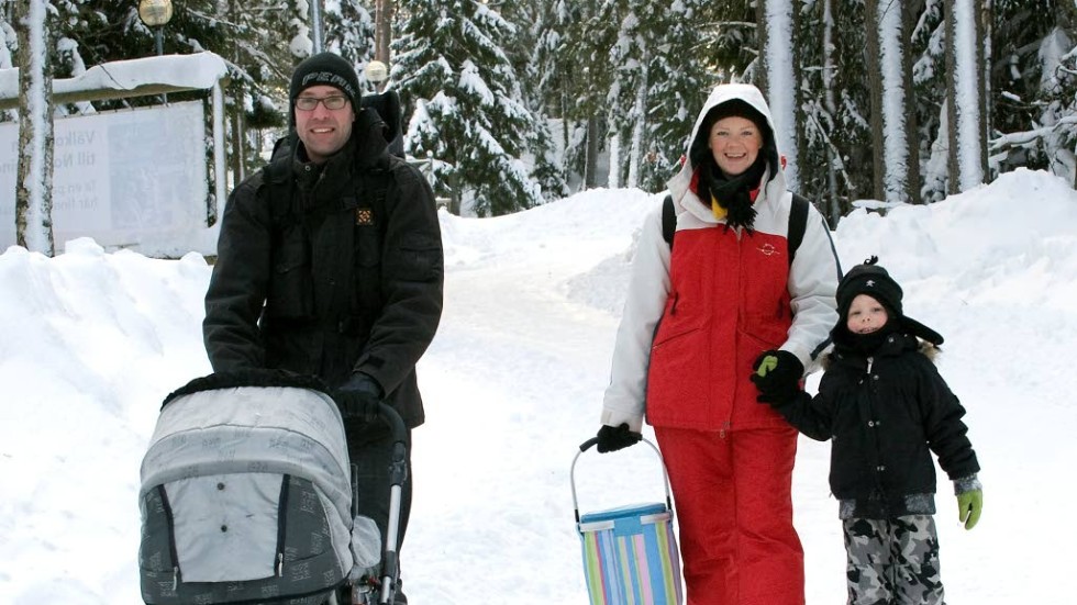 Inte av sig själv. Folkbladets Söndagskrönikörer påminner om att förbättringar för kvinnor, män, barn och familjer inte faller ned från himlen.