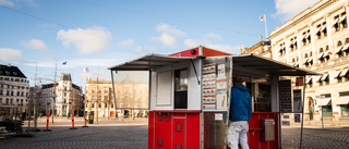 Pølsevognen står stadigt efter 100 år i Danmark