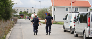 "De hade luva, handskar och mörka kläder på sig"