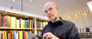 Bibliotekarien tipsar om fynd bland bokhyllorna