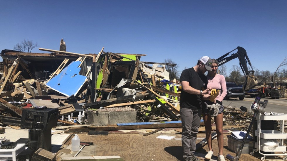 Tornadon slet Wynne itu, enligt stadens borgmästare.