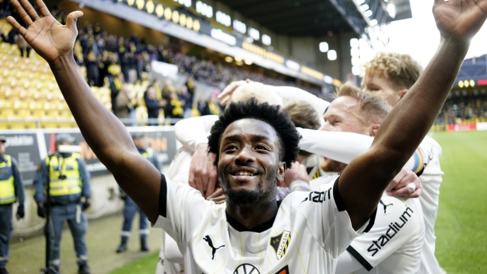 Ibrahim Sadiq jublar efter sitt ledningsmål när Häcken tog en stabil seger mot Elfsborg.