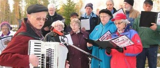 Valborgsfirande femdubblade byarnas befolkning