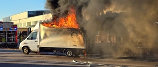 Mordet försenar brandutredningen: "Inte velat störa teknikerna"