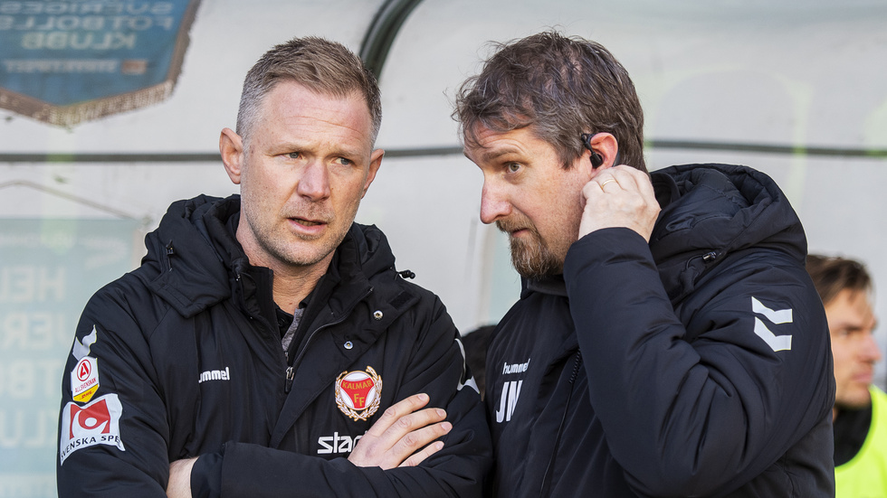 Magnus Pehrsson och Jesper Norberg under en allsvensk match mellan Kalmar och Sirius 2019.