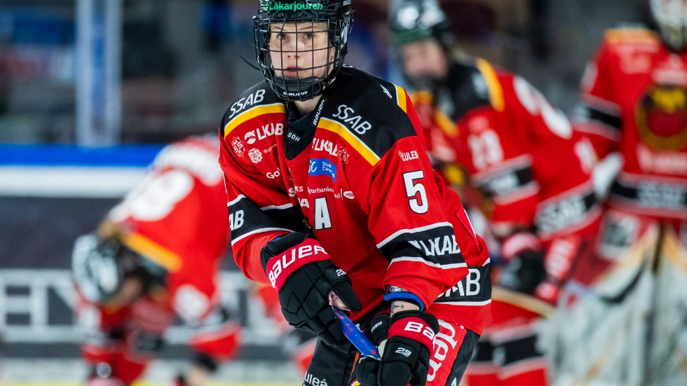 Luleås Johanna Fällman svarade för tre poäng i toppmötet med Modo. Arkivbild.