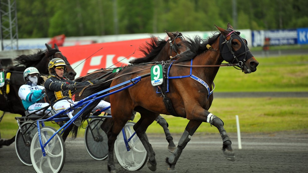 Sandra Eriksson och Anthem tog hem fjärde loppet på Bodentravet.
