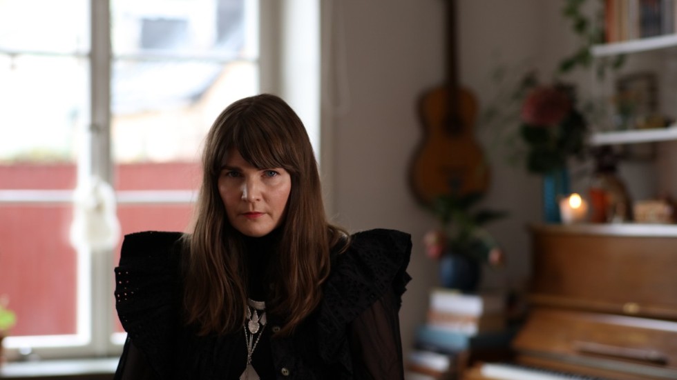 Artisten och låtskrivaren Jennie Abrahamson har skapat en konsertföreställning med specialkomponerad musik som spelas i Eskilstuna, Gnesta och Nyköping.