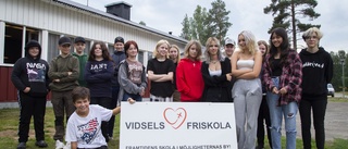 Efterlängtade friskolan välkomnade eleverna: "Det är skönt med en liten skola"