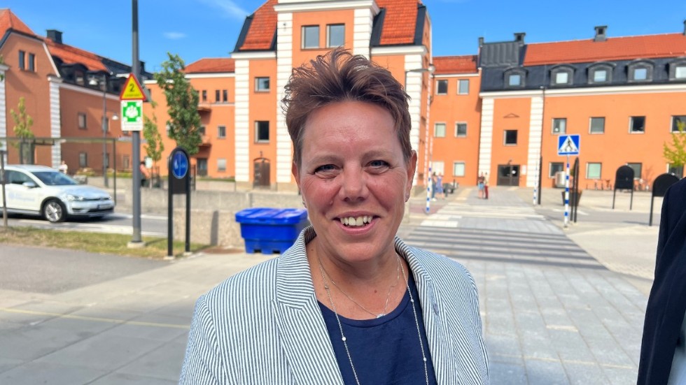 Marie Morell (M).