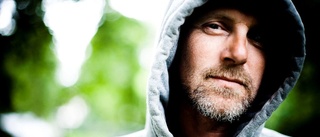 Jo Nesbø gör det enkelt för sig