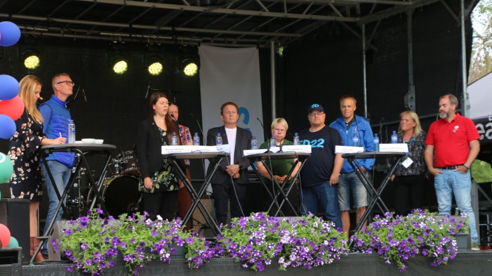 Politikerpanelen fokuserade mycket på frågor inom vården.